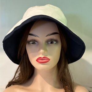 Kate Lord M/L White Bucket Sun Hat with Navy Trim - 100% Cotton